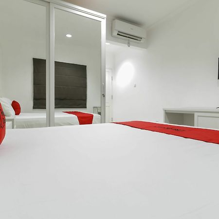Reddoorz Plus @ Setiabudi Barat Jakarta Eksteriør billede